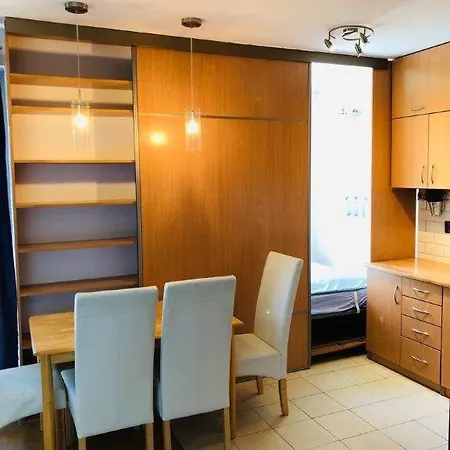 Sloneczny Apartament Na Wakacje/ Opener Niedaleko Centrum Gdyni I Sopotu דירה *